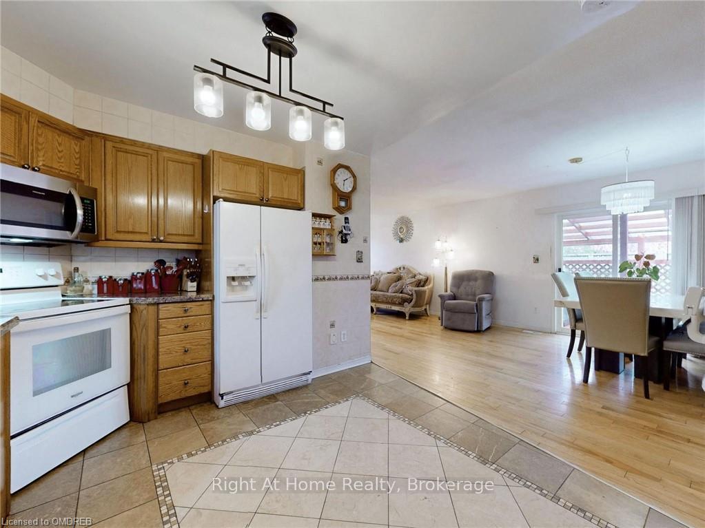 Photo 14 of 1 Jennifer Crescent, St. Catharines, Carlton/Bunting — HOMEH