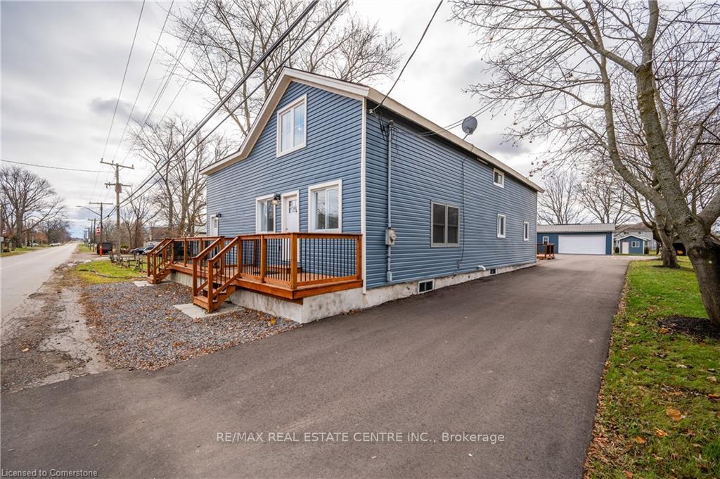 Photo 1 of 1249 Old Highway 8, Hamilton, Rural Flamborough — HOMEH