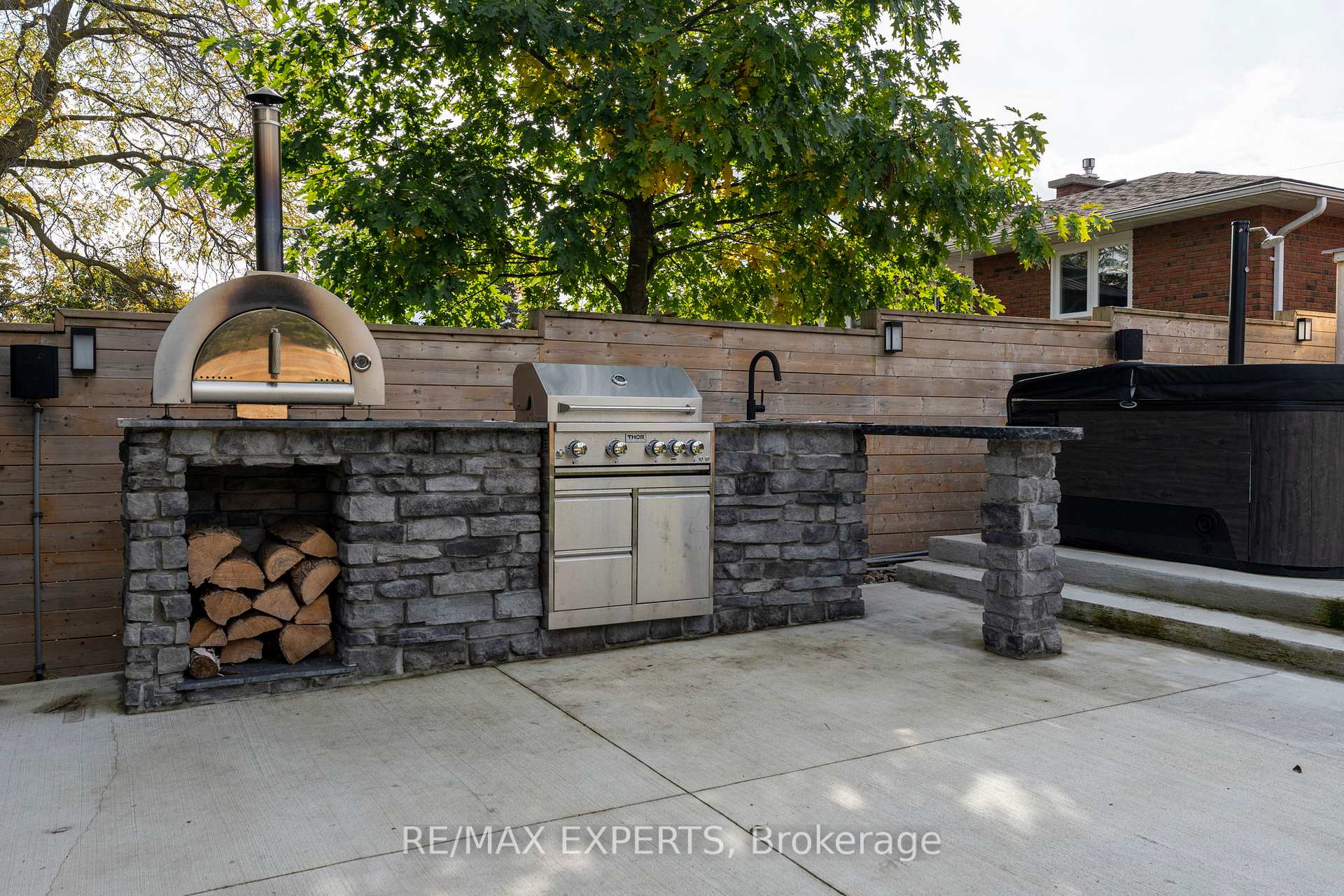 Photo 15 of 14 Henry Street, Essa, Thornton — HOMEH