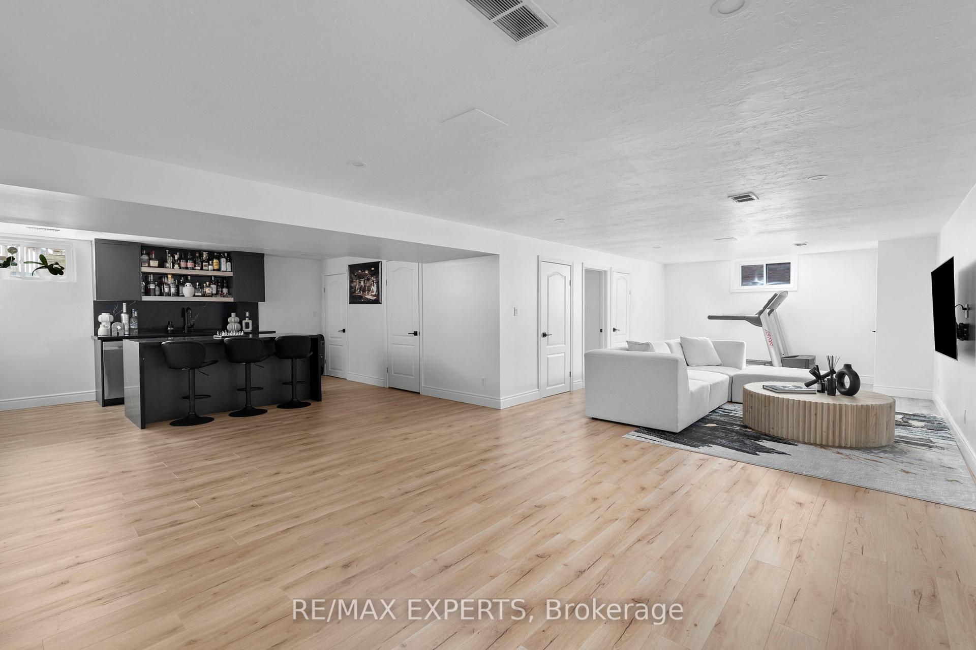 Photo 35 of 14 Henry Street, Essa, Thornton — HOMEH