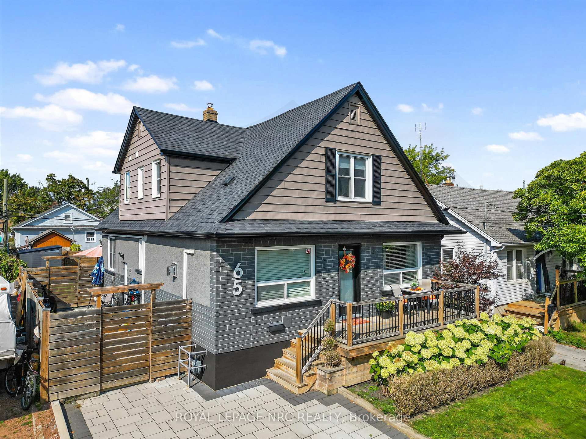 Front of 65 Parkview Road