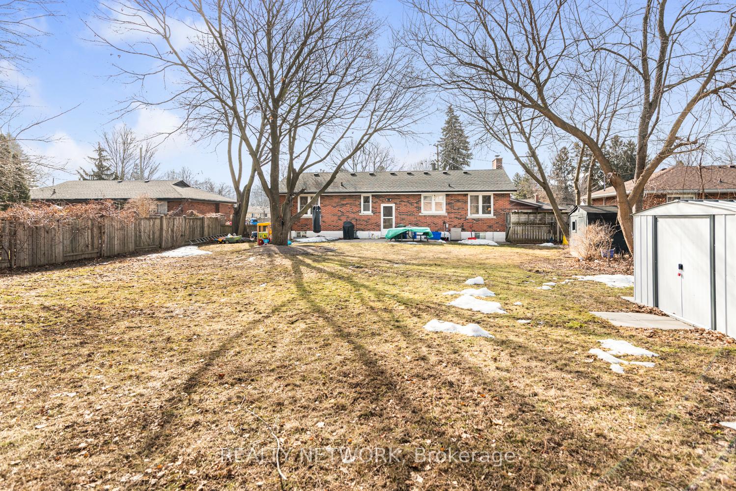 Photo 40 of 73 Miller Drive, Hamilton, Ancaster — HOMEH