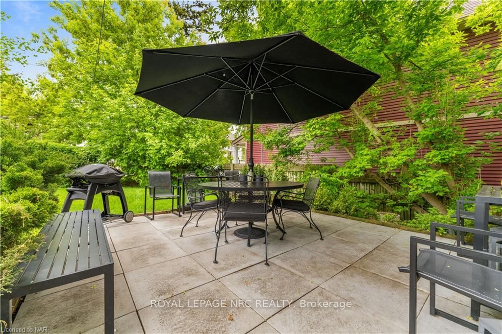 Photo 38 of 16-16.5 Lakeside Drive, St. Catharines, Port Weller — HOMEH