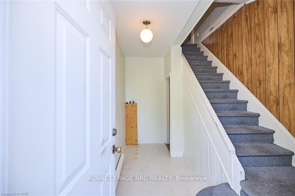 Photo 27 of 16-16.5 Lakeside Drive, St. Catharines, Port Weller — HOMEH