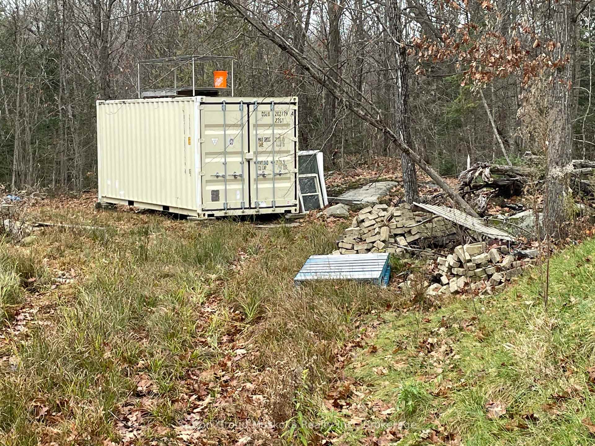 Photo 4 of 48 Spring Hill Rd, McKellar — HOMEH