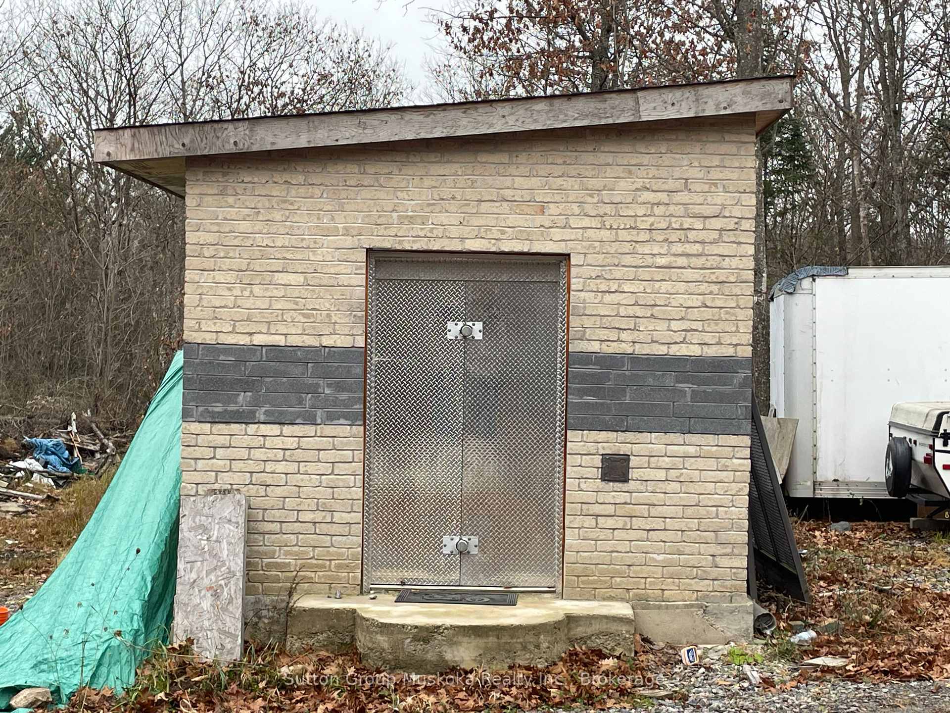 Photo 5 of 48 Spring Hill Rd, McKellar — HOMEH