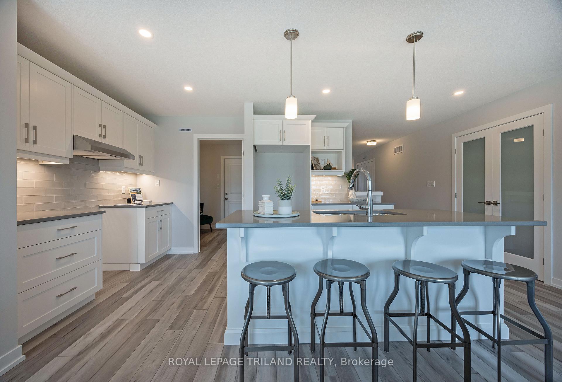 Photo 15 of 38 Silverleaf Path, St. Thomas — HOMEH