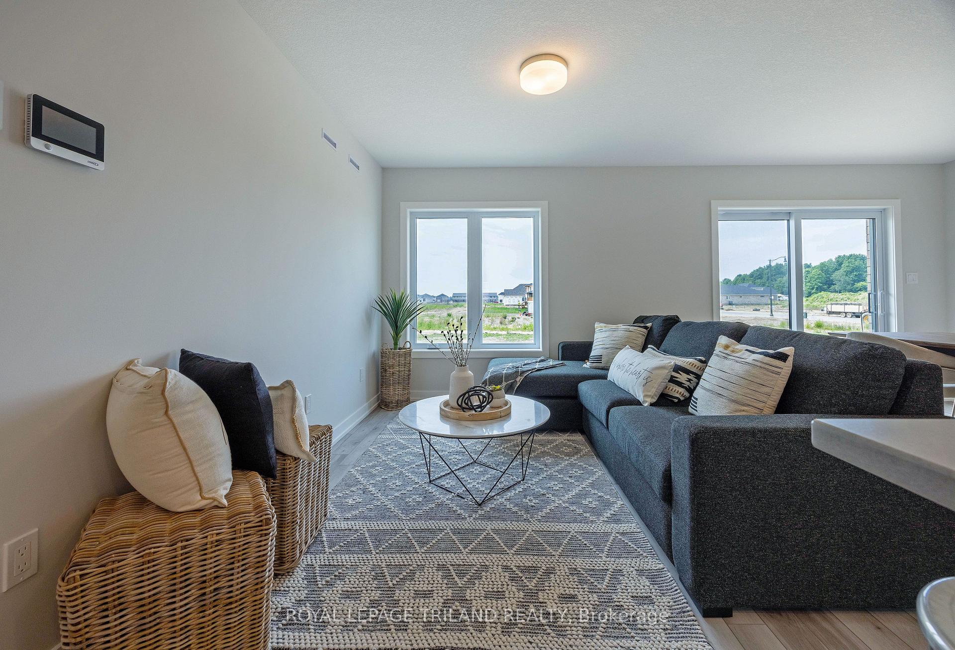 Photo 20 of 38 Silverleaf Path, St. Thomas — HOMEH