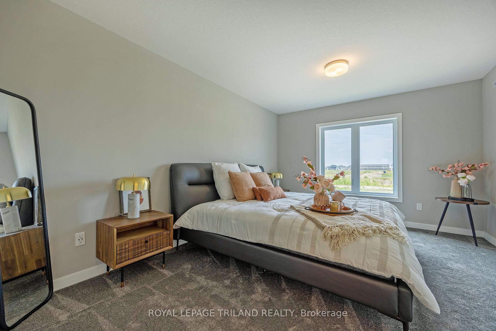 Photo 26 of 38 Silverleaf Path, St. Thomas — HOMEH