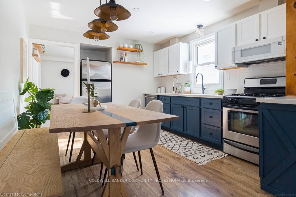 Photo 15 of 963 52 Highway N, Hamilton, Rural Ancaster — HOMEH