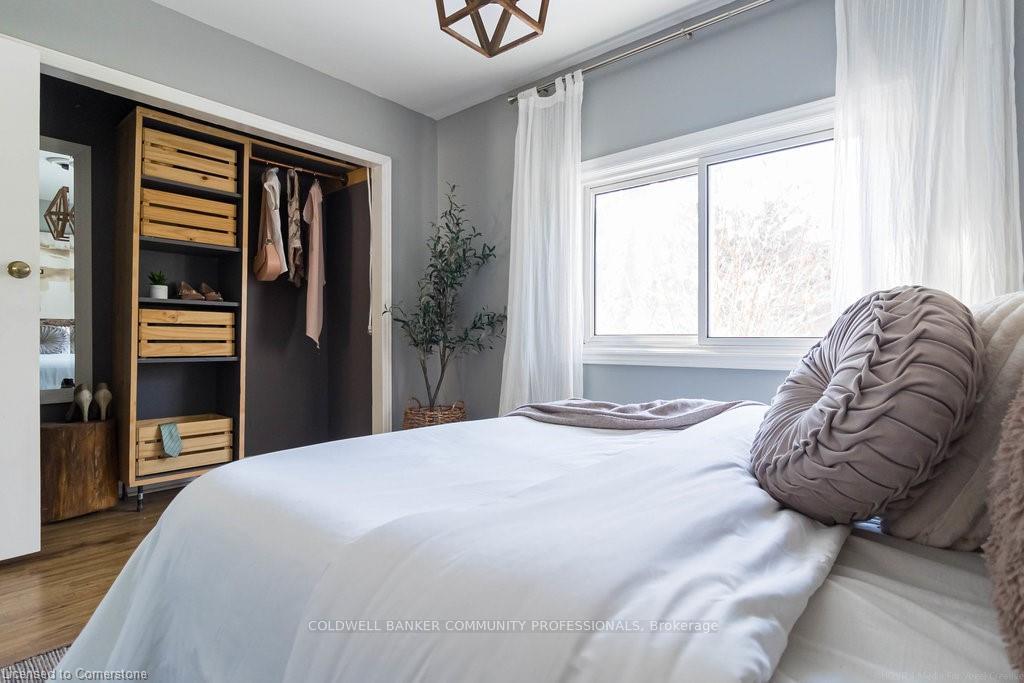 Photo 27 of 963 52 Highway N, Hamilton, Rural Ancaster — HOMEH