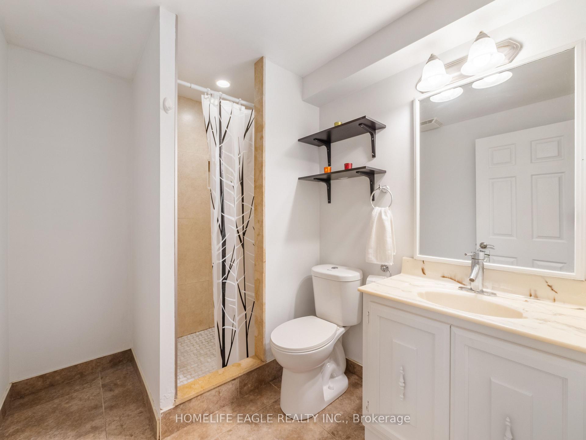 Photo 30 of 30 Moffat Crescent, Aurora, Aurora Heights — HOMEH