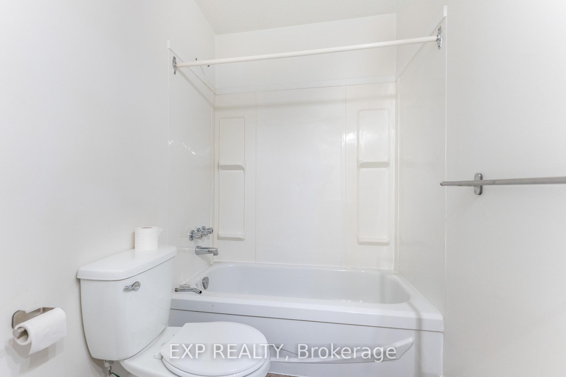 Photo 14 of Unit 201, 261 Longueuil Street, Champlain, L'Orignal — HOMEH