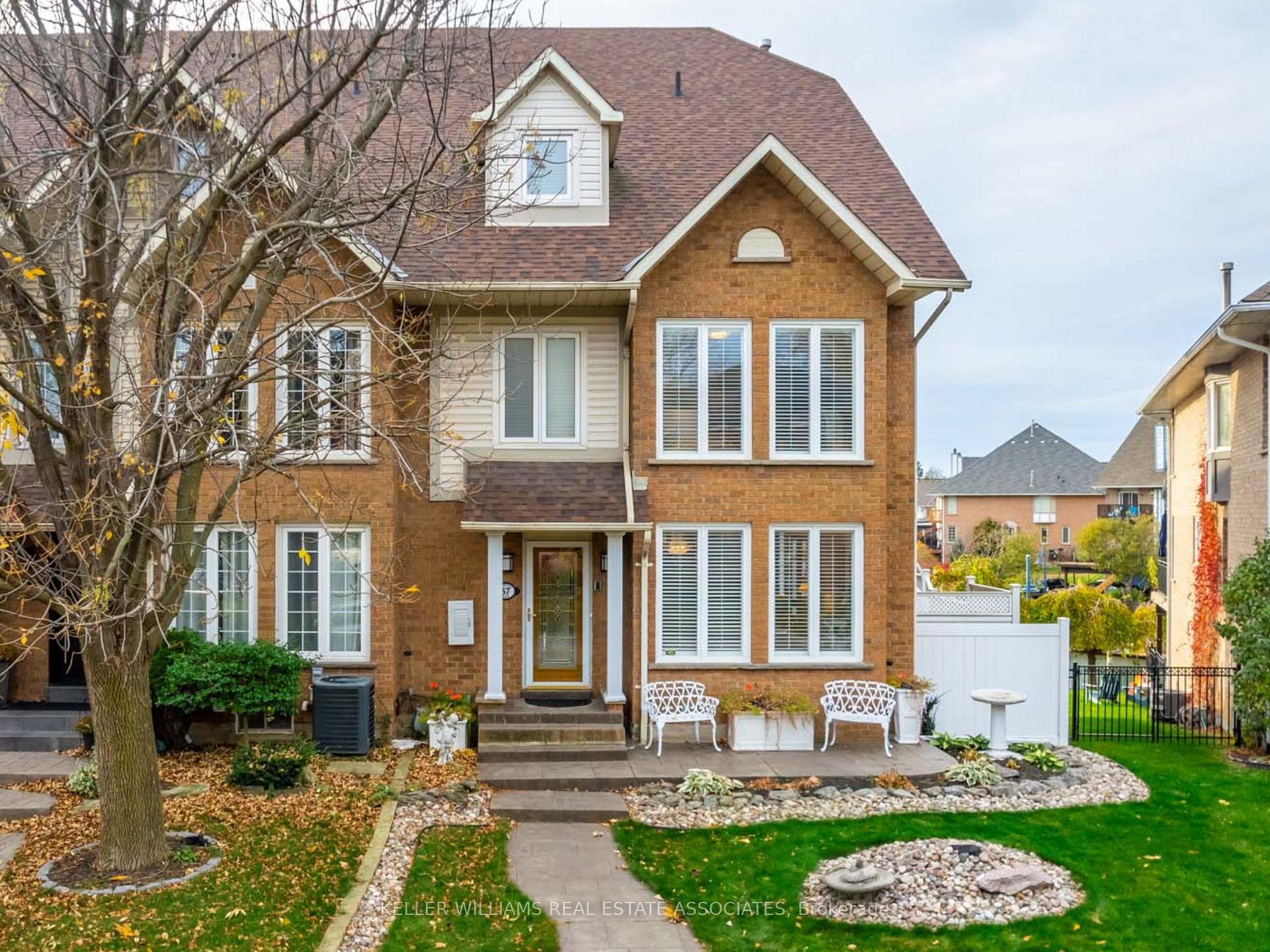 Front of 67 Sunvale Place