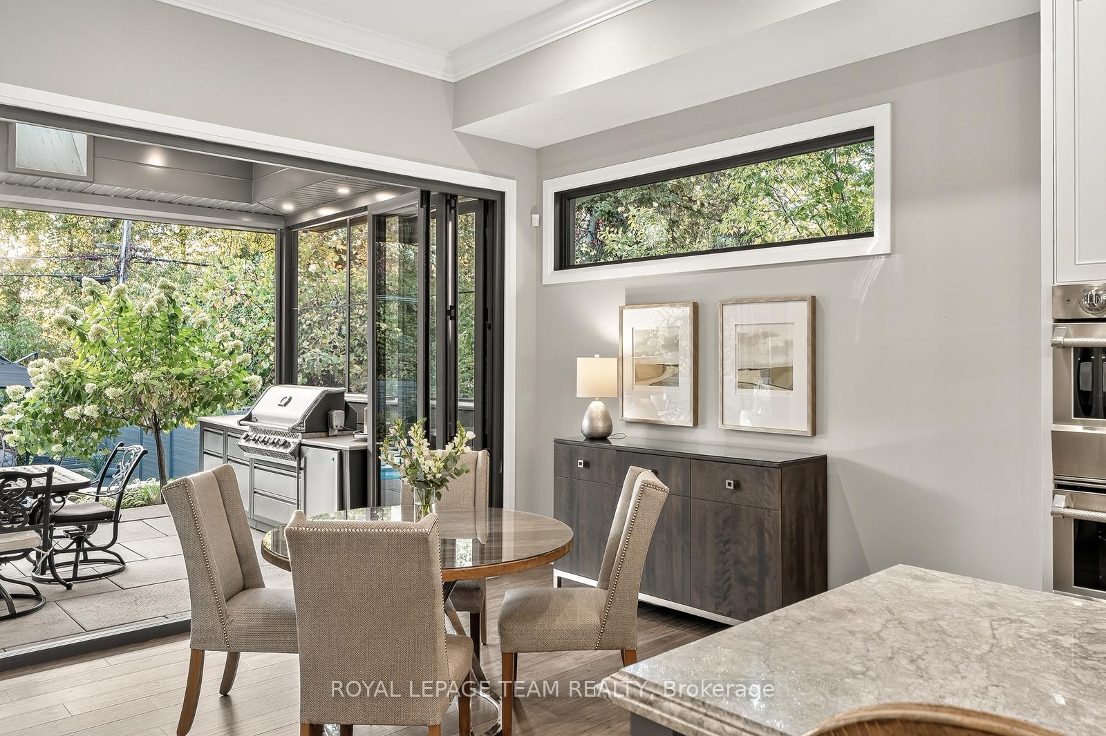 Photo 18 of 10 Leaver Avenue, Ottawa, City View/Skyline/Fisher Heights/Parkwood Hills — HOMEH