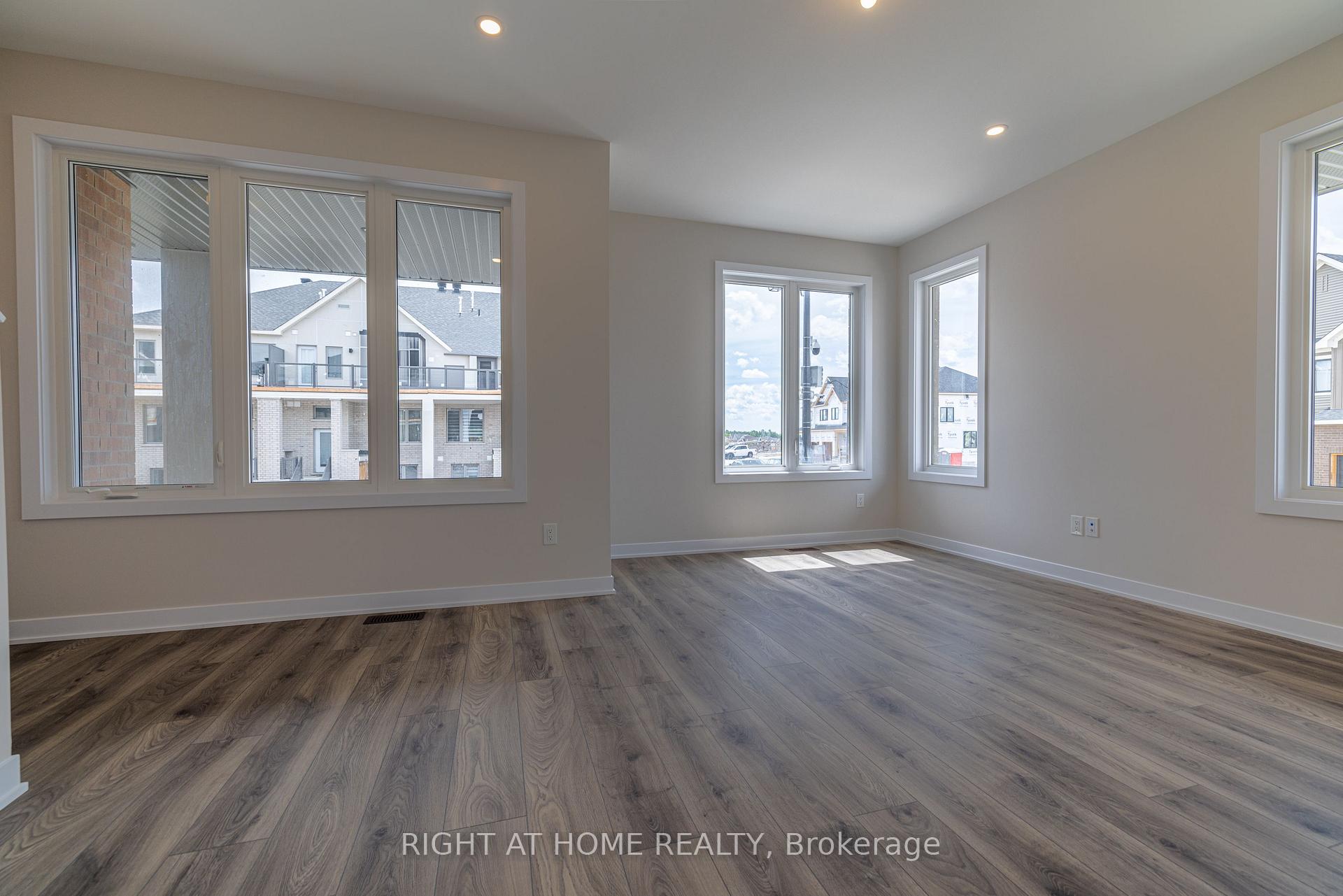 Photo 4 of 238 Speckled Alder Row, Ottawa, Barrhaven - Half Moon Bay — HOMEH