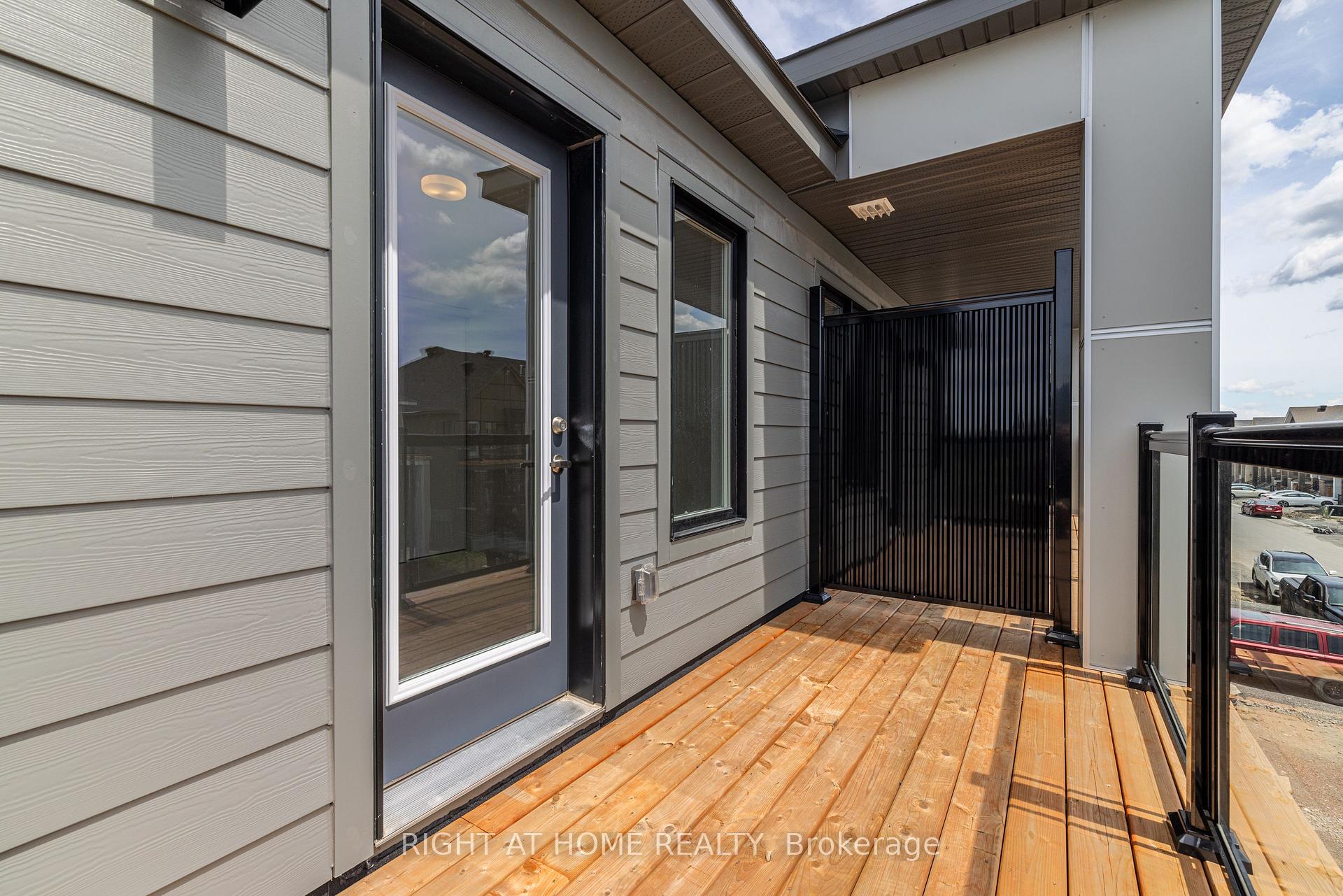 Photo 10 of 238 Speckled Alder Row, Ottawa, Barrhaven - Half Moon Bay — HOMEH
