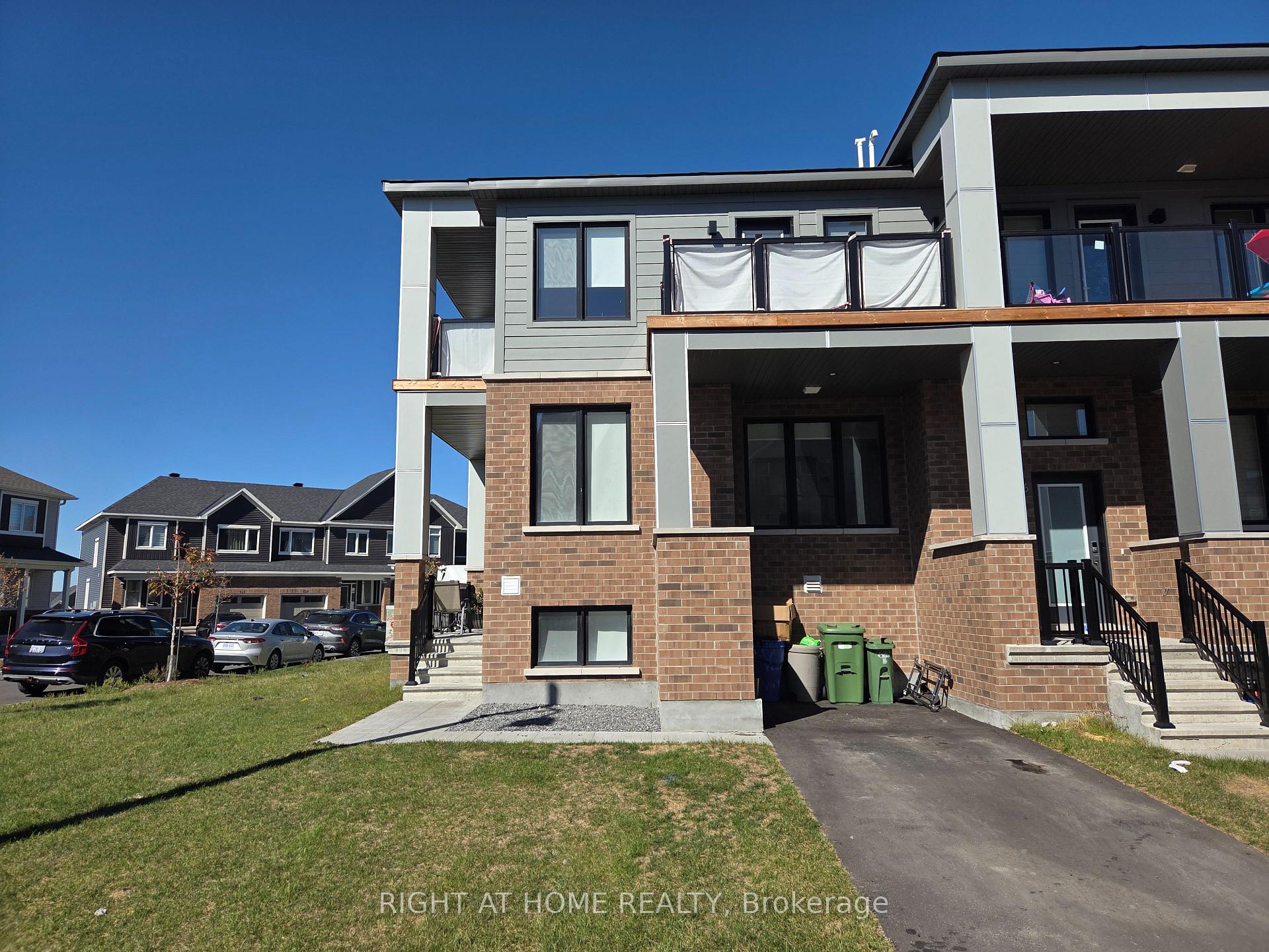 Photo 17 of 238 Speckled Alder Row, Ottawa, Barrhaven - Half Moon Bay — HOMEH
