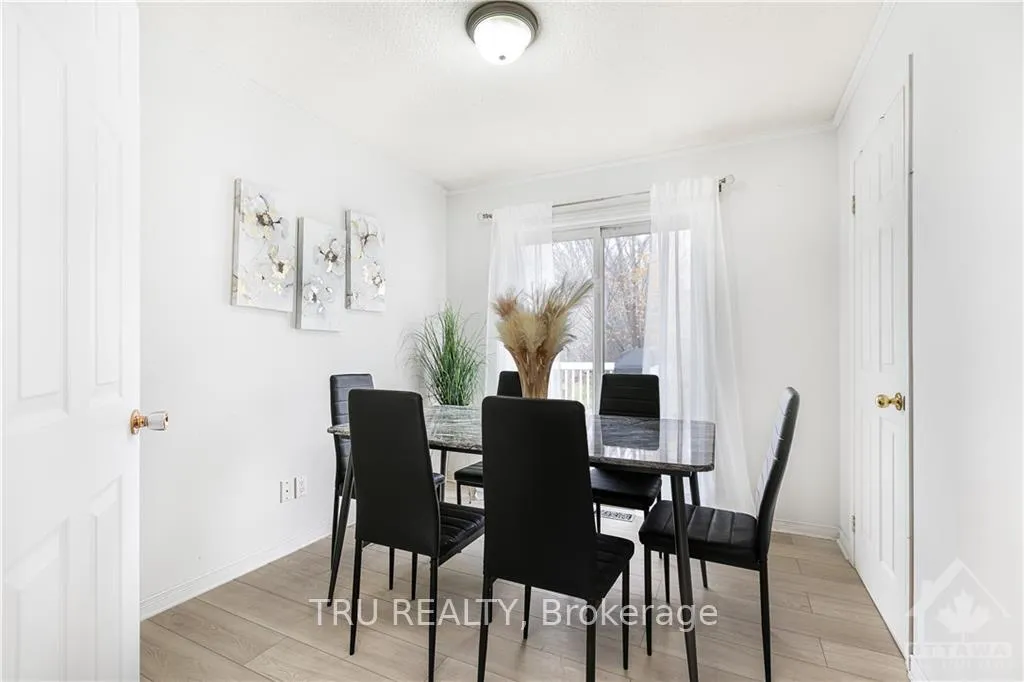 Photo 14 of 4775 Thunder Road, Ottawa, Carlsbad Springs — HOMEH