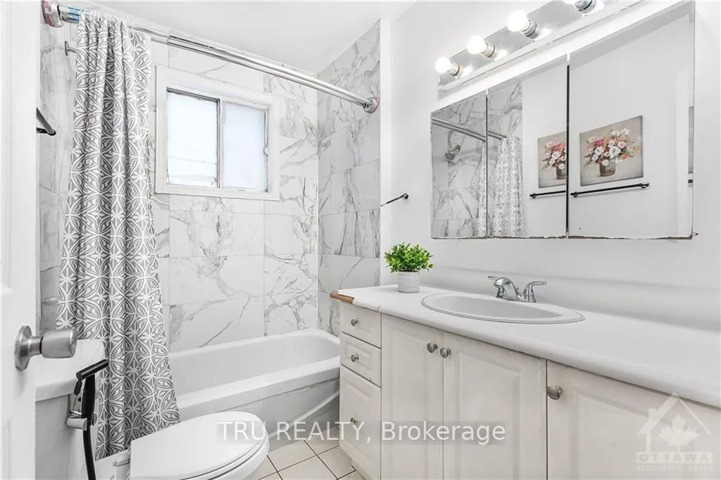 Photo 16 of 4775 Thunder Road, Ottawa, Carlsbad Springs — HOMEH