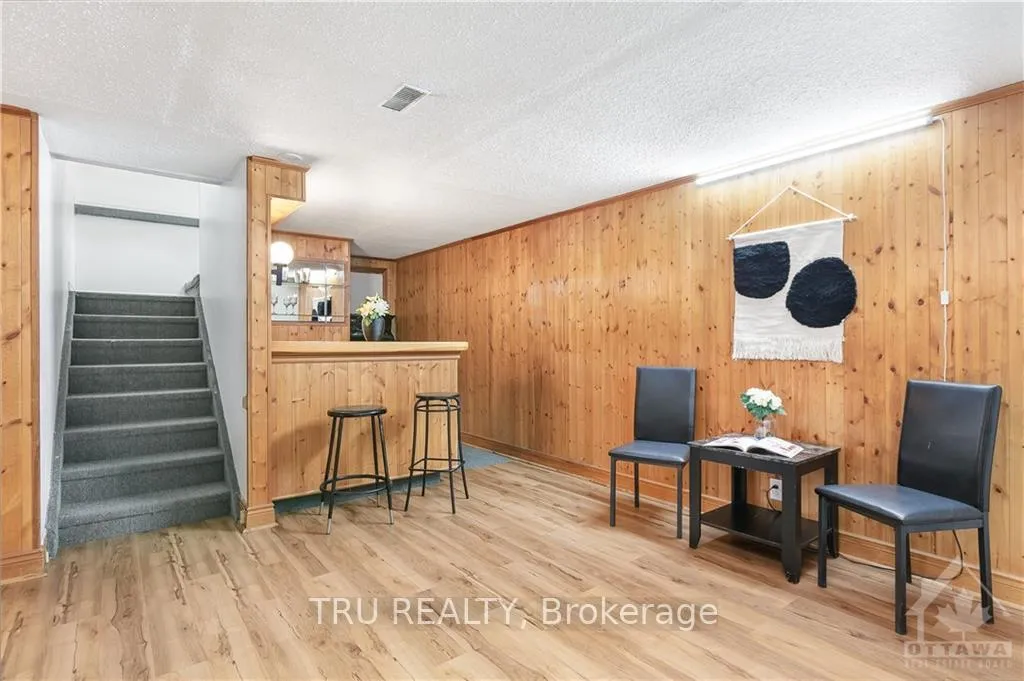 Photo 21 of 4775 Thunder Road, Ottawa, Carlsbad Springs — HOMEH