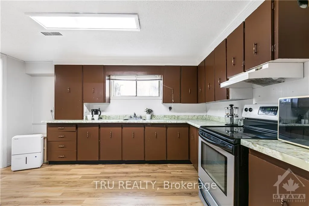 Photo 27 of 4775 Thunder Road, Ottawa, Carlsbad Springs — HOMEH