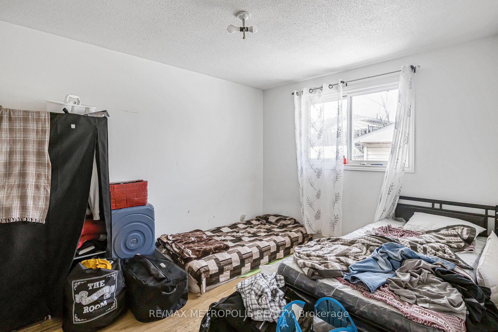Photo 28 of 280 Cranbrook Drive, Hamilton, Gilkson — HOMEH