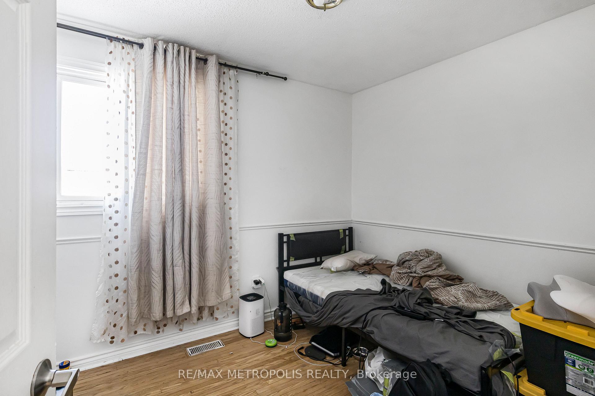 Photo 30 of 280 Cranbrook Drive, Hamilton, Gilkson — HOMEH