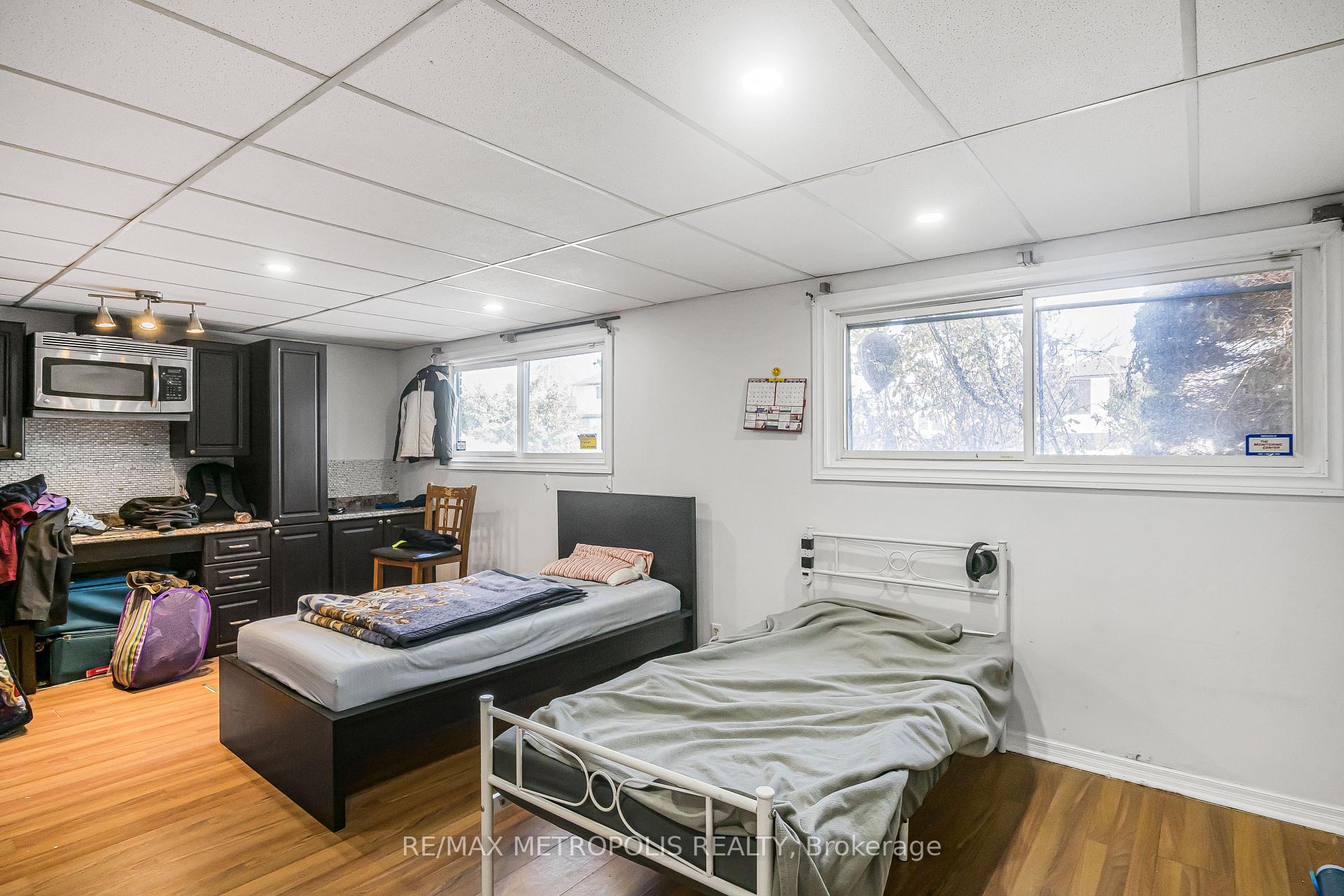 Photo 35 of 280 Cranbrook Drive, Hamilton, Gilkson — HOMEH