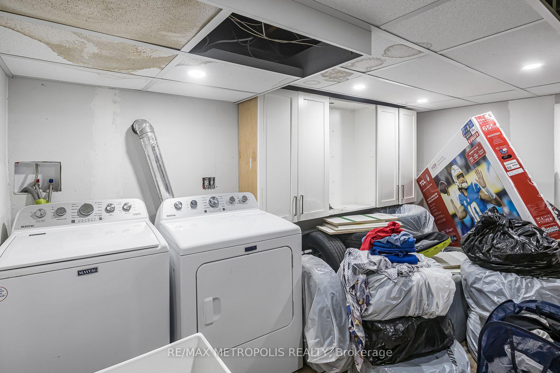 Photo 37 of 280 Cranbrook Drive, Hamilton, Gilkson — HOMEH