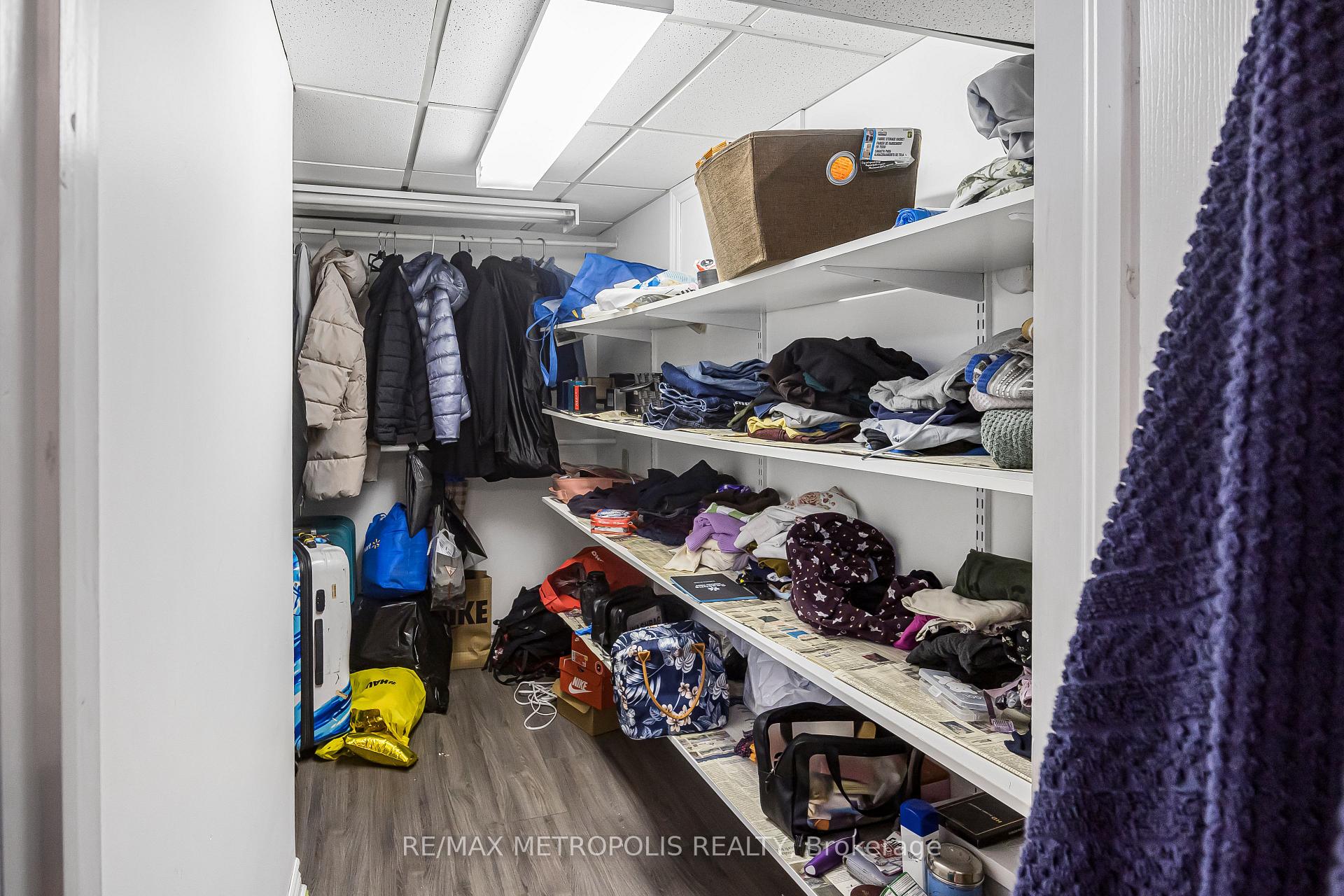 Photo 39 of 280 Cranbrook Drive, Hamilton, Gilkson — HOMEH