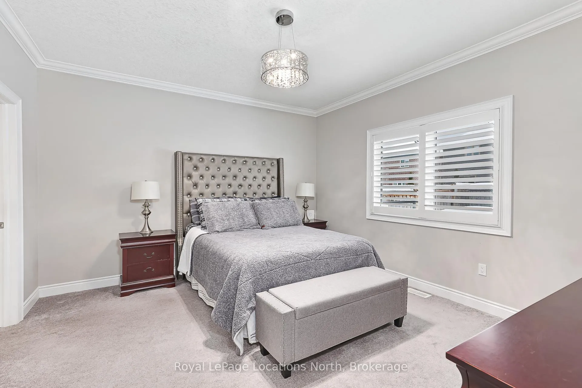 Photo 9 of 186 Findlay Drive, Collingwood — HOMEH