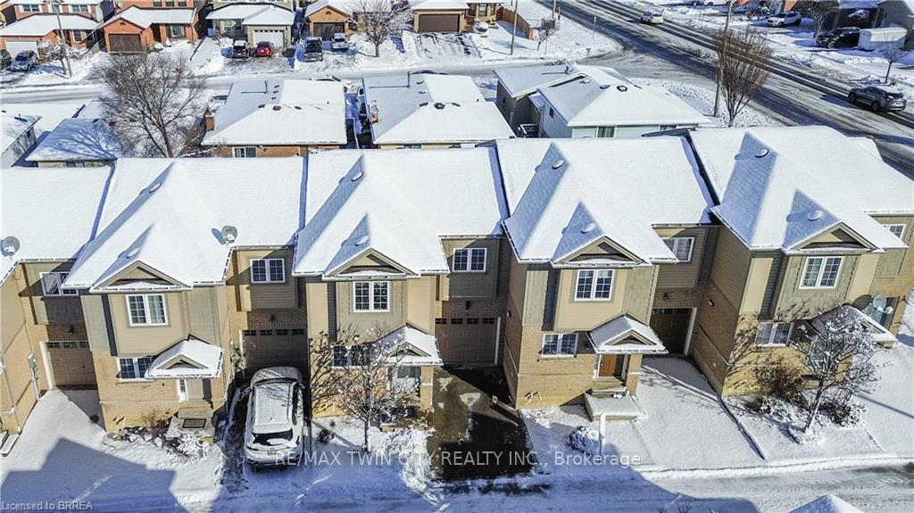 Photo 1 of Unit 3, 1328 Upper Sherman Avenue, Hamilton, Rushdale — HOMEH