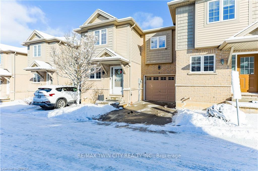 Photo 2 of Unit 3, 1328 Upper Sherman Avenue, Hamilton, Rushdale — HOMEH