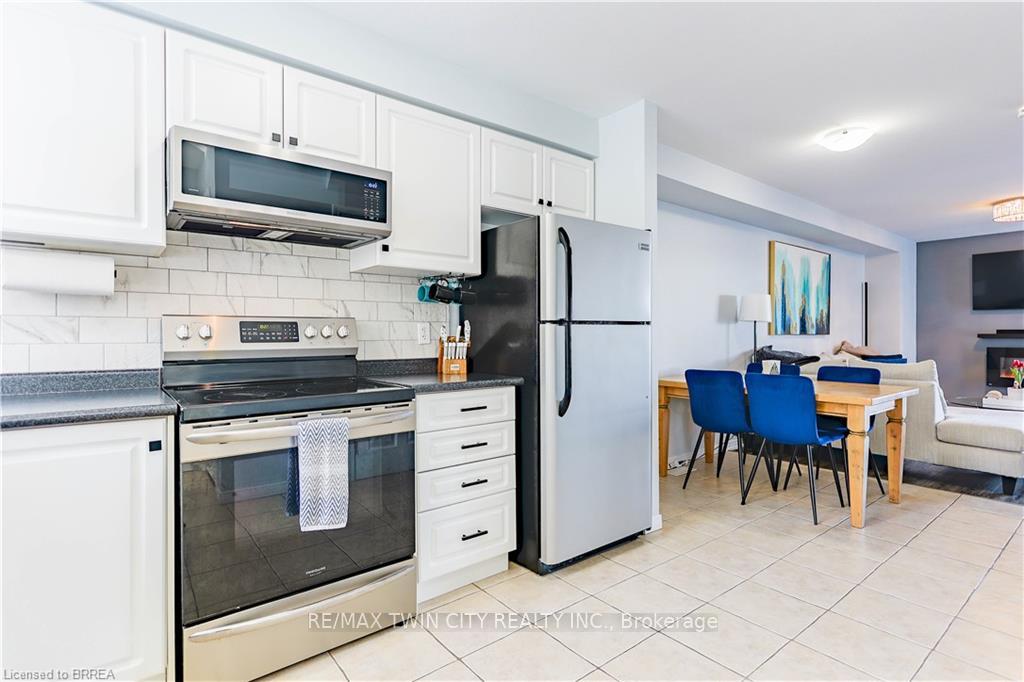 Photo 7 of Unit 3, 1328 Upper Sherman Avenue, Hamilton, Rushdale — HOMEH