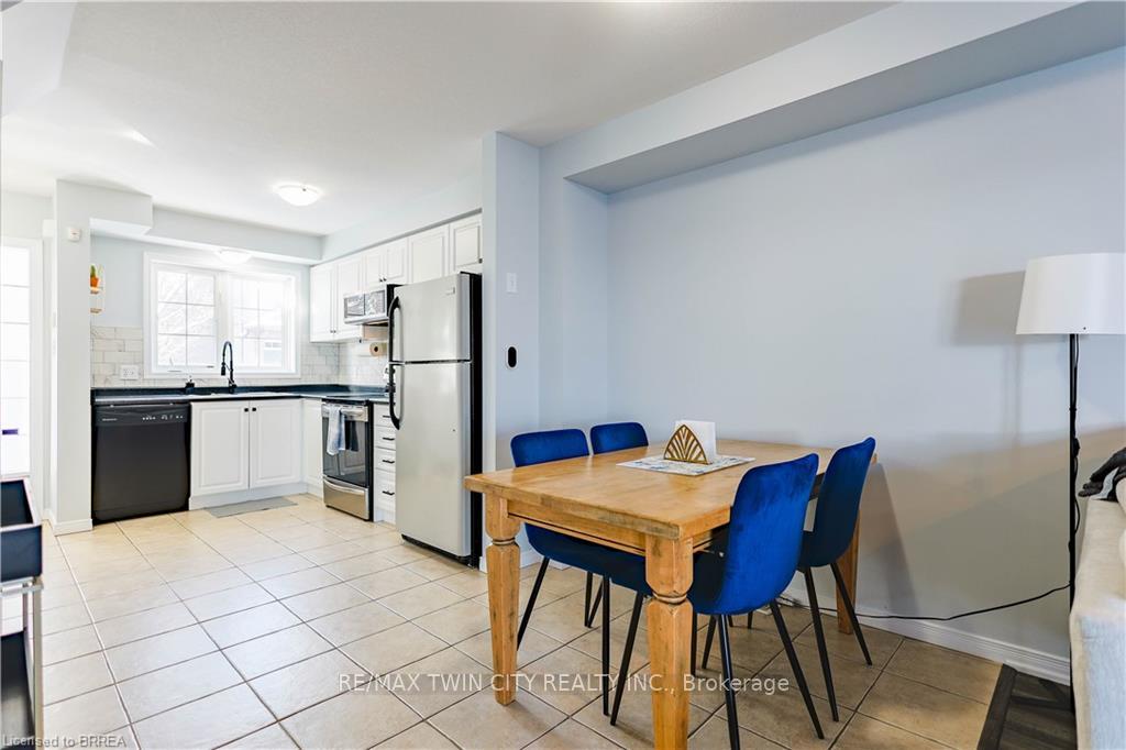 Photo 9 of Unit 3, 1328 Upper Sherman Avenue, Hamilton, Rushdale — HOMEH