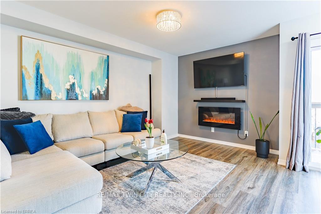 Photo 11 of Unit 3, 1328 Upper Sherman Avenue, Hamilton, Rushdale — HOMEH