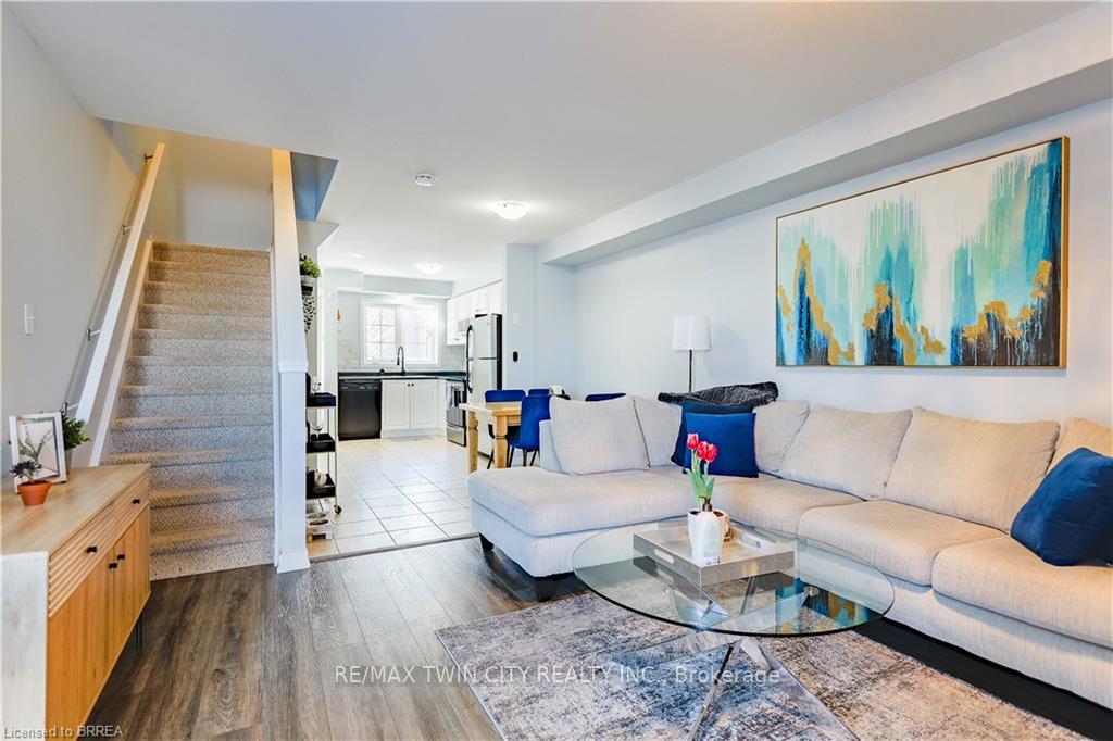 Photo 12 of Unit 3, 1328 Upper Sherman Avenue, Hamilton, Rushdale — HOMEH
