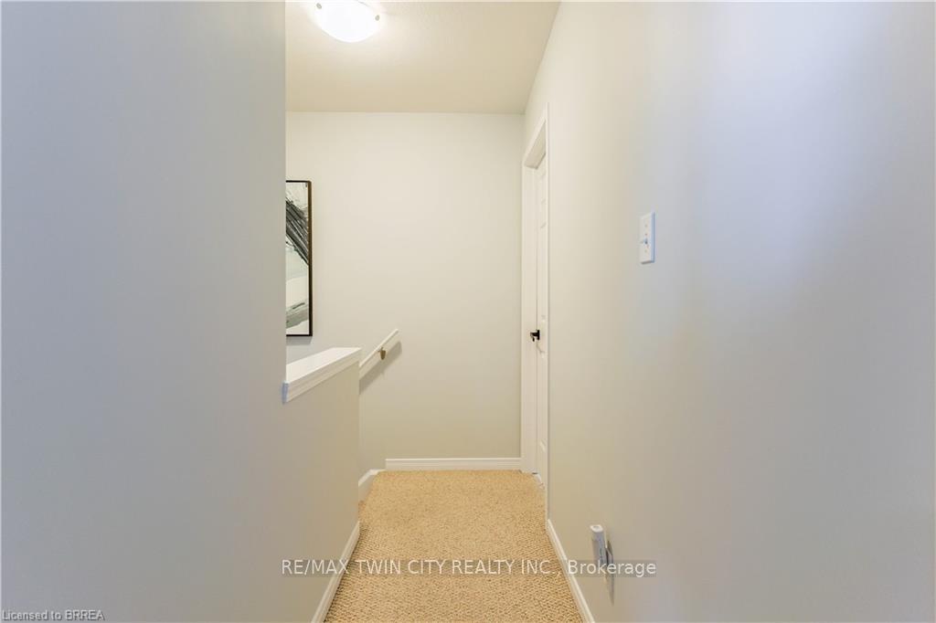 Photo 15 of Unit 3, 1328 Upper Sherman Avenue, Hamilton, Rushdale — HOMEH