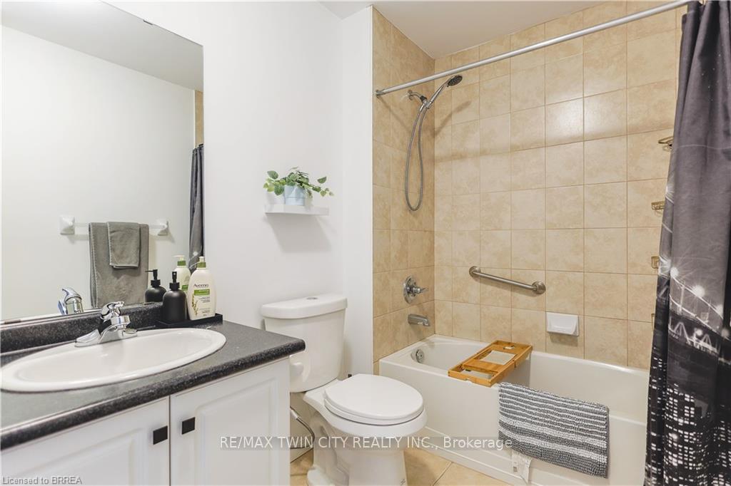 Photo 26 of Unit 3, 1328 Upper Sherman Avenue, Hamilton, Rushdale — HOMEH