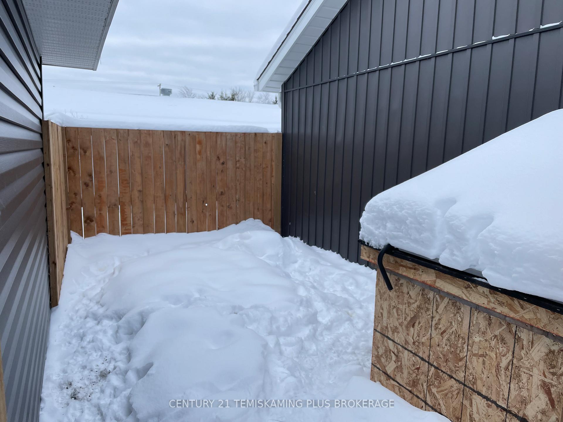 Photo 7 of 15 Seventh Avenue, Armstrong, Earlton — HOMEH