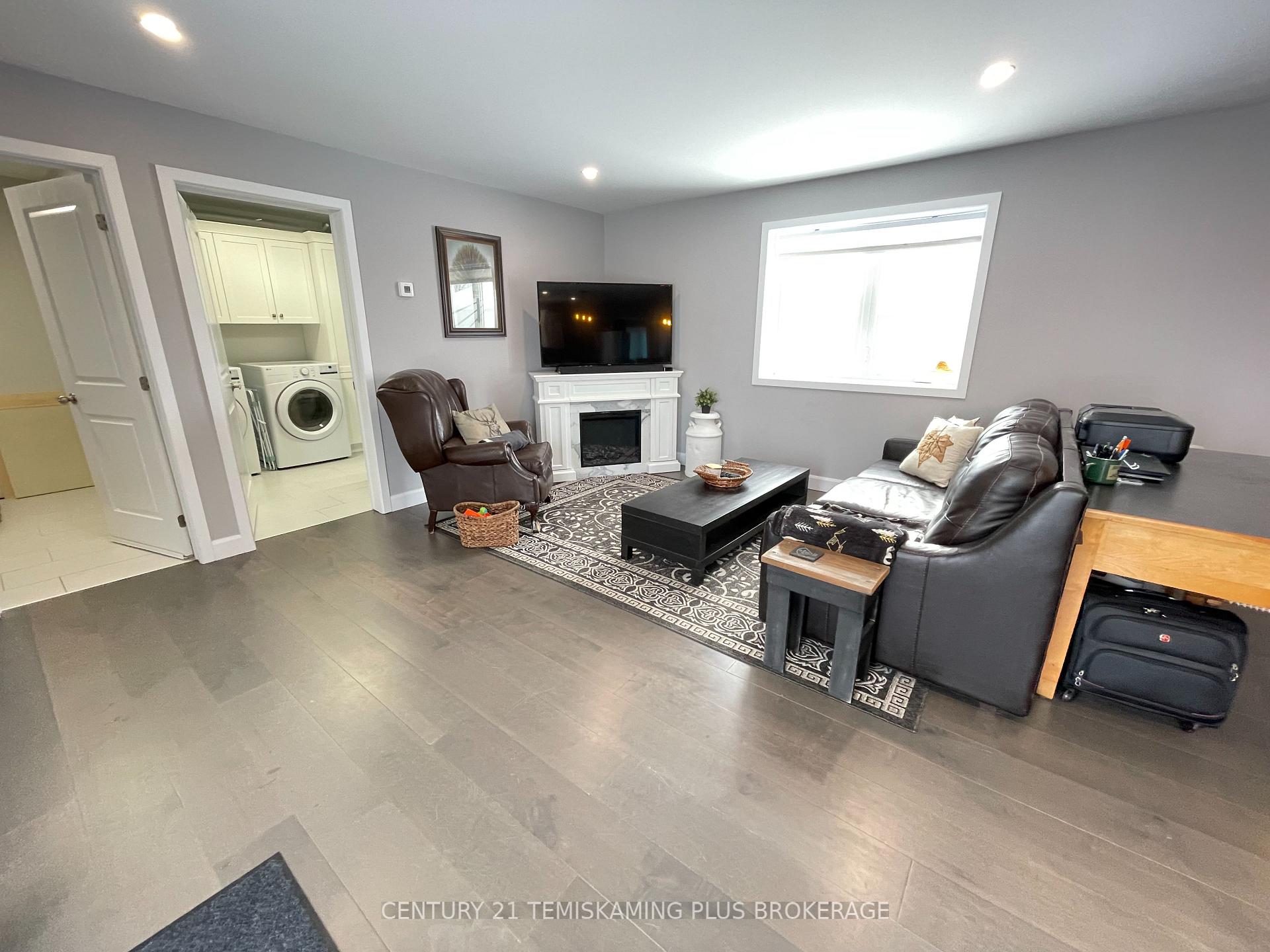 Photo 18 of 15 Seventh Avenue, Armstrong, Earlton — HOMEH