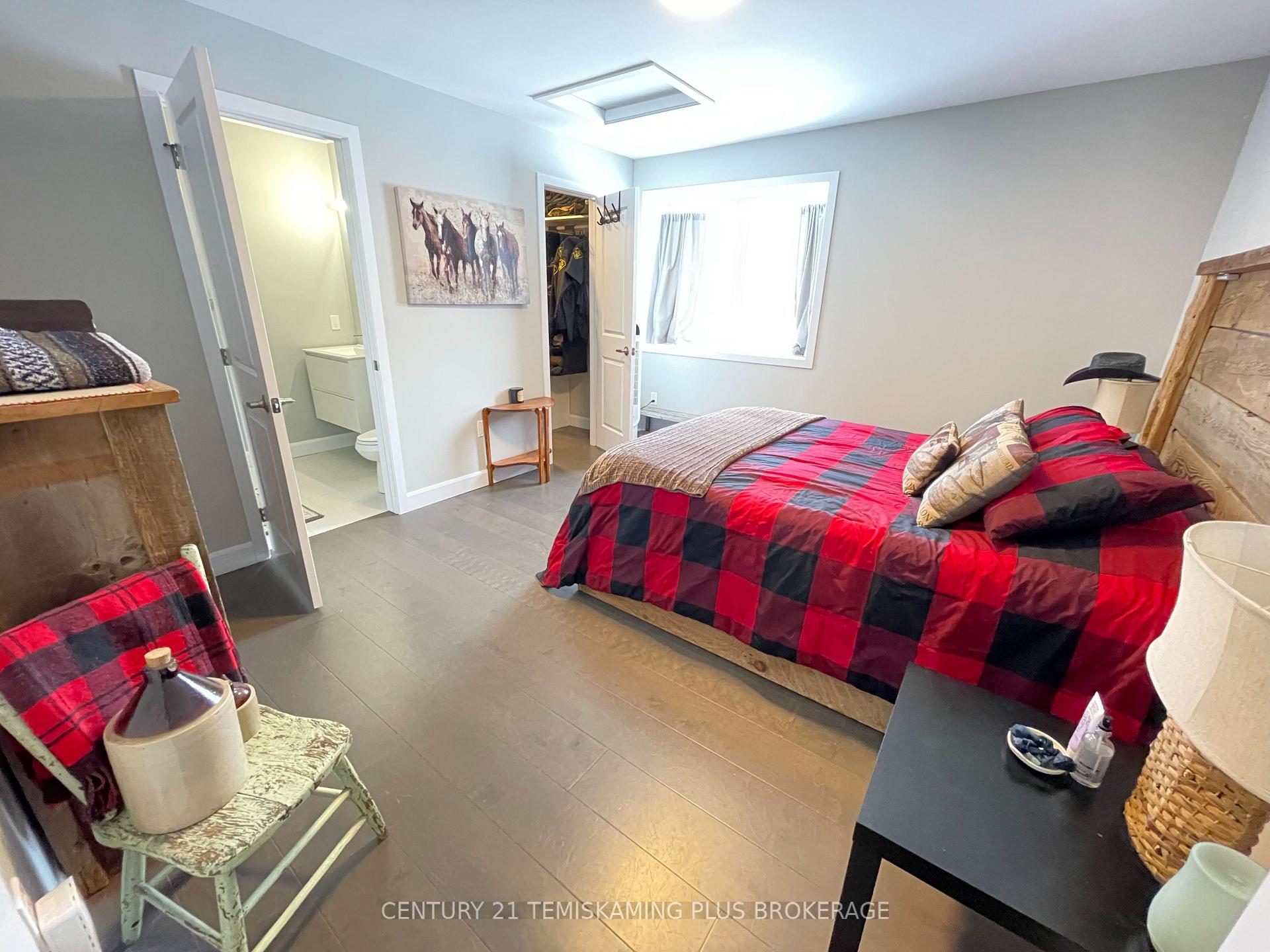 Photo 21 of 15 Seventh Avenue, Armstrong, Earlton — HOMEH
