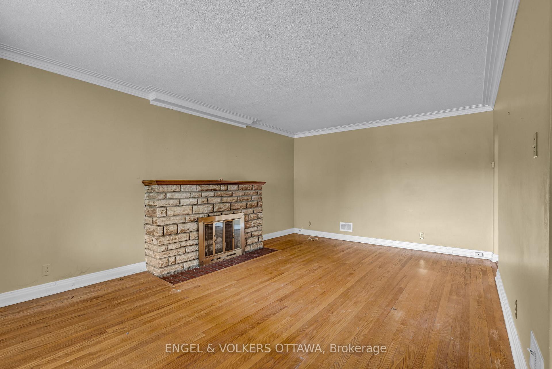 Photo 14 of 522 Cambridge Street S, Ottawa, West Centre Town — HOMEH
