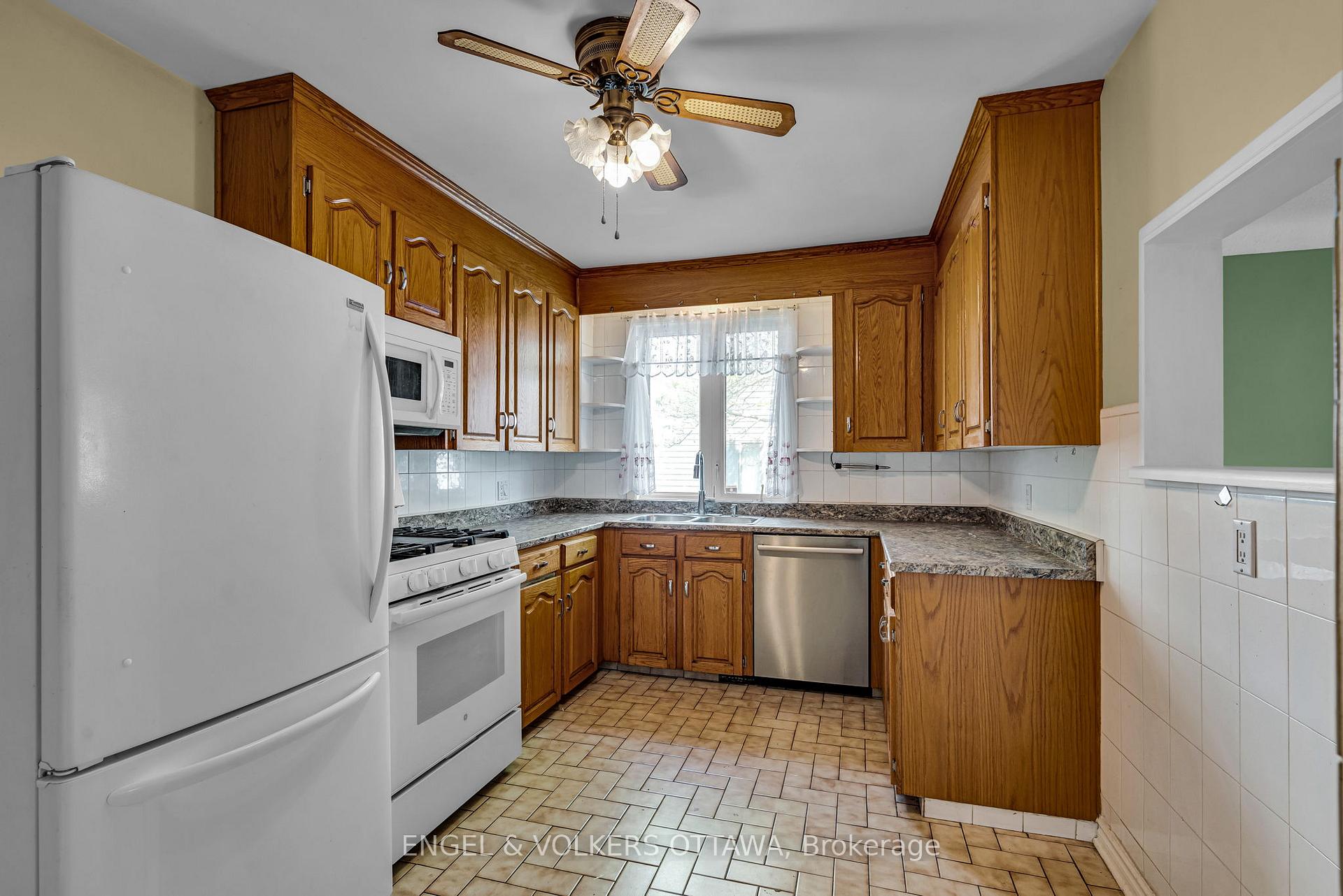 Photo 7 of 522 Cambridge Street S, Ottawa, West Centre Town — HOMEH
