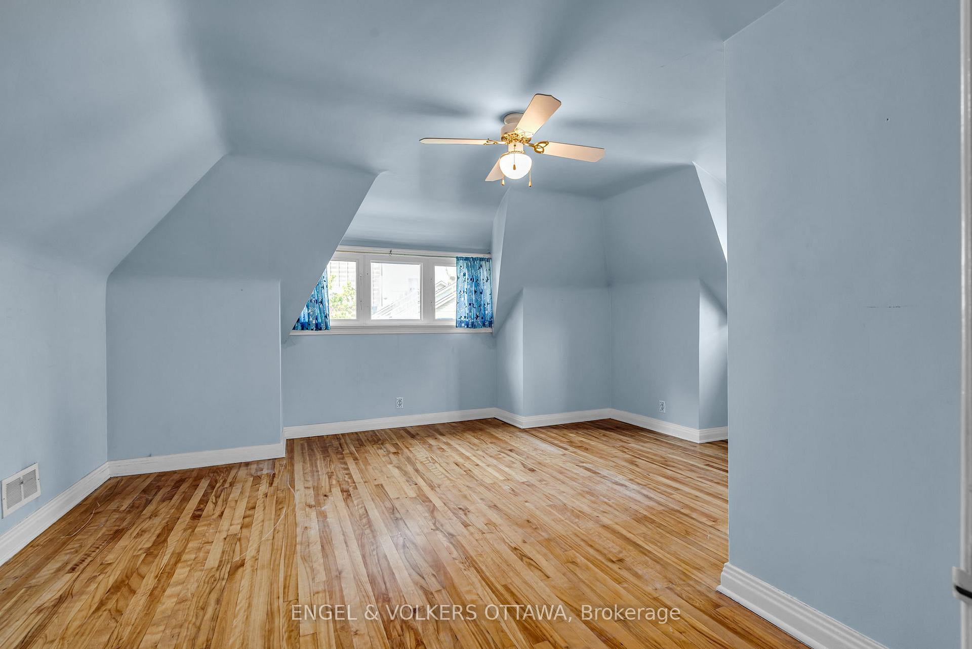 Photo 20 of 522 Cambridge Street S, Ottawa, West Centre Town — HOMEH
