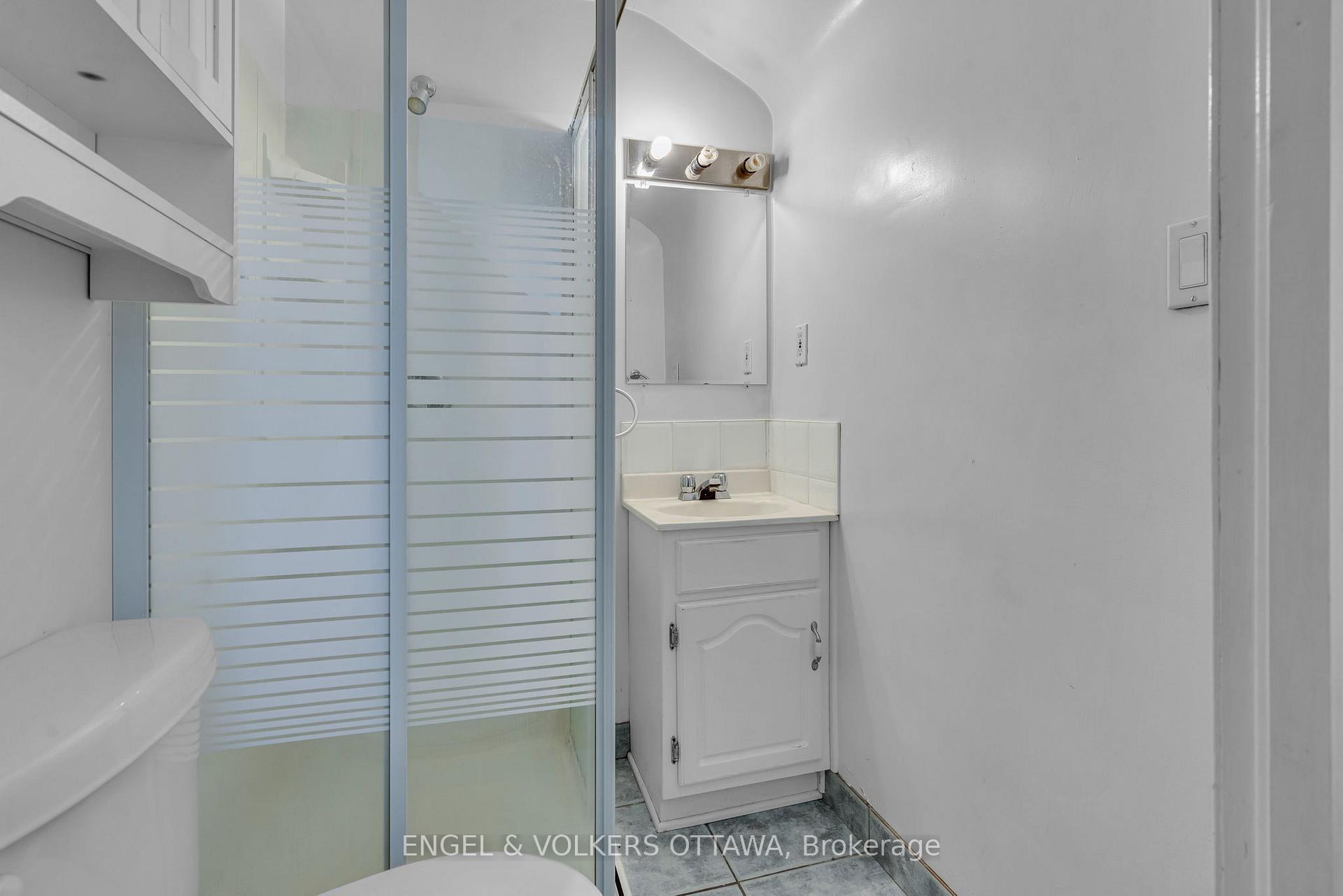 Photo 22 of 522 Cambridge Street S, Ottawa, West Centre Town — HOMEH