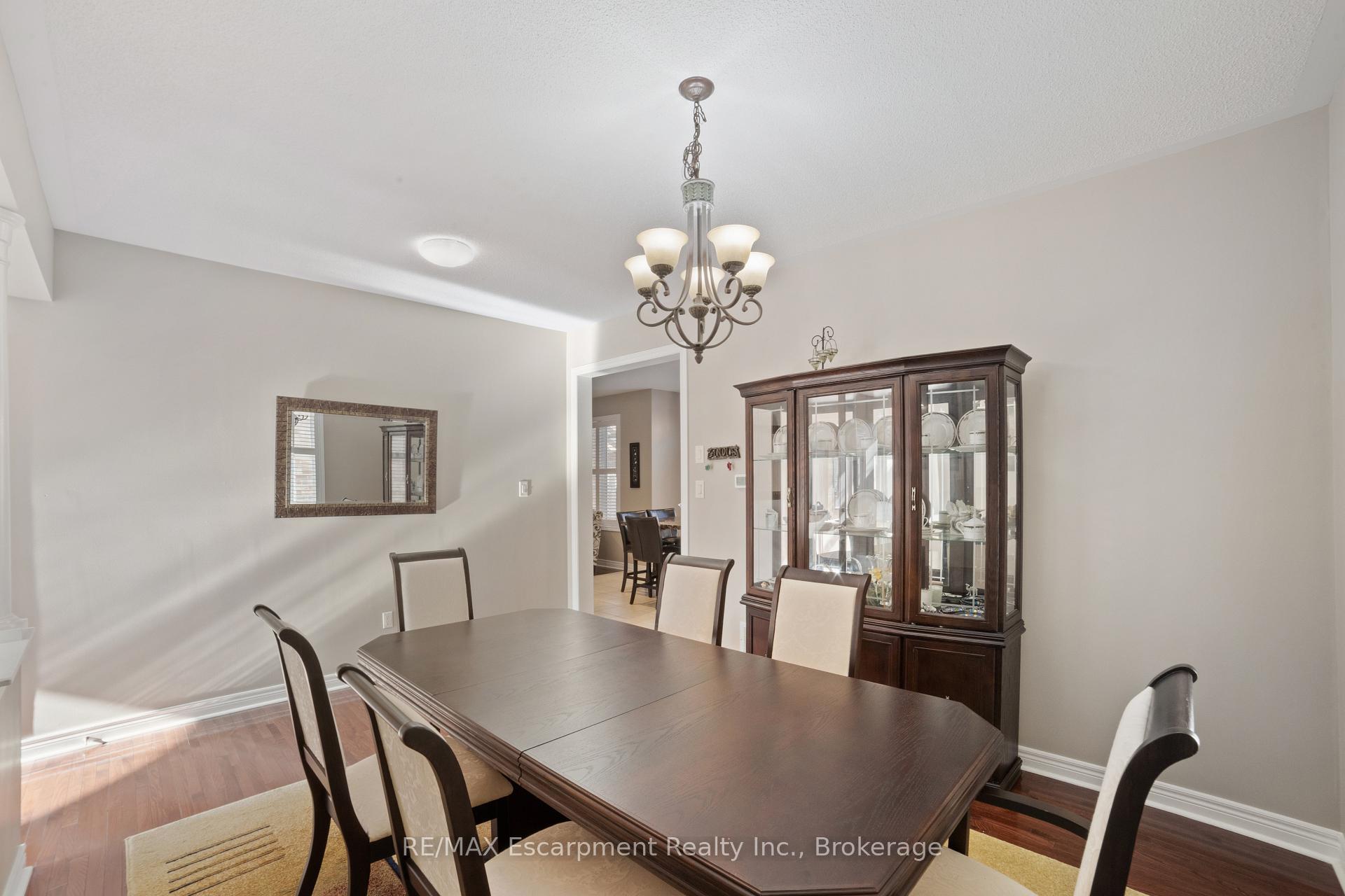 Photo 11 of 18 Cooperage Street, Brampton, Bram West — HOMEH