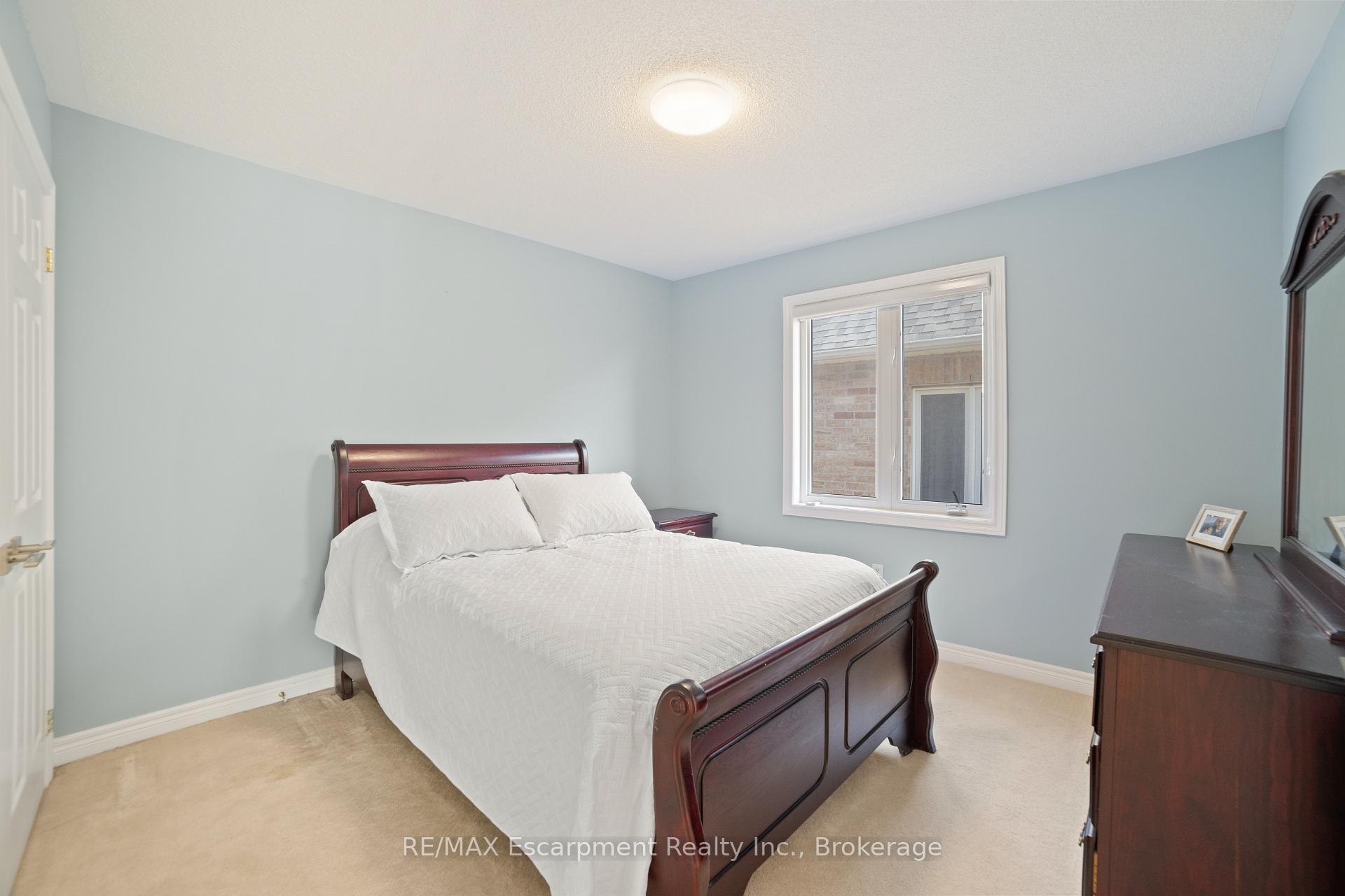Photo 23 of 18 Cooperage Street, Brampton, Bram West — HOMEH