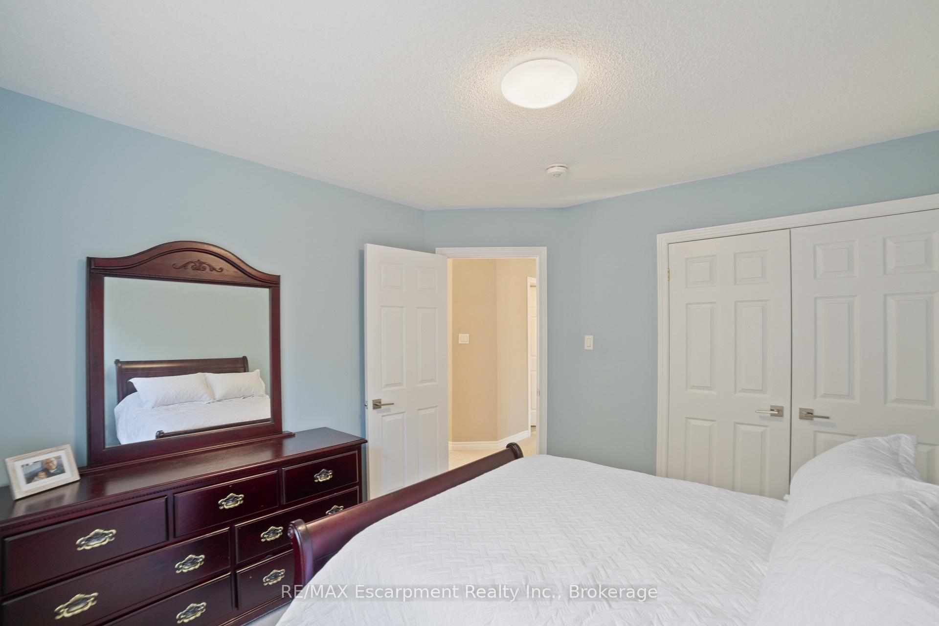 Photo 24 of 18 Cooperage Street, Brampton, Bram West — HOMEH